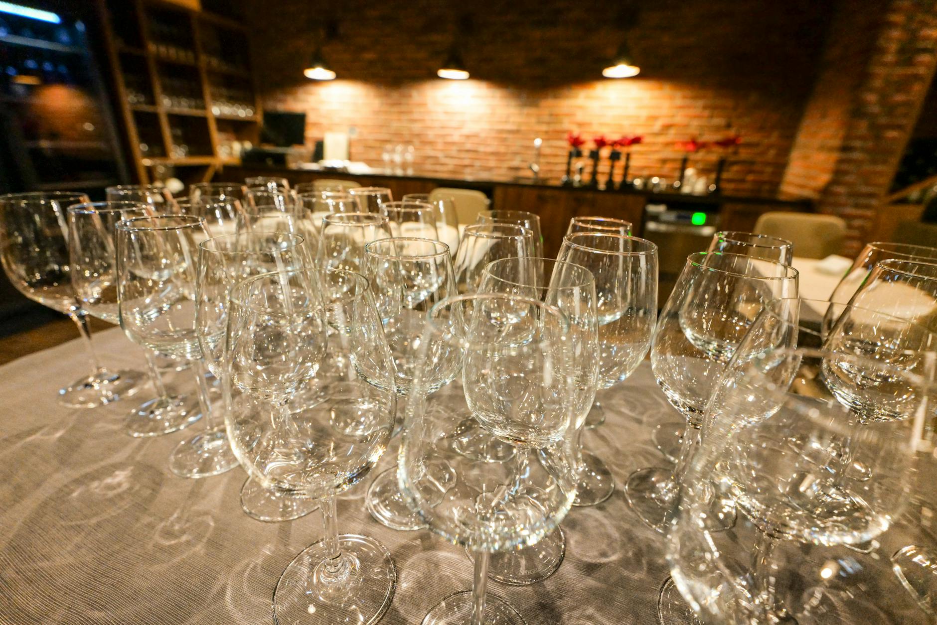 Weinauswahl an der Bar